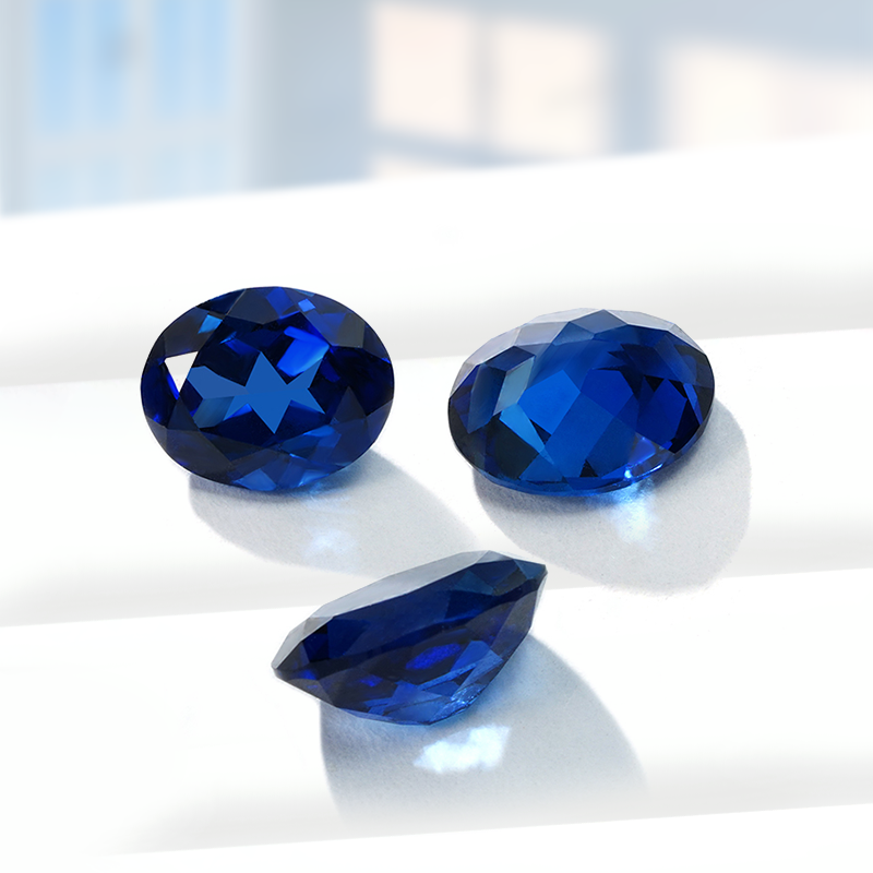 Saphir bleu royal