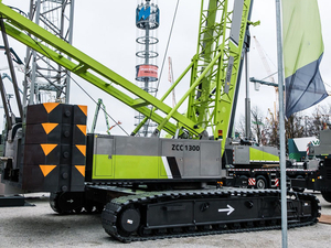 Zoomlion 100T yüksek performanslı paletli vinç ZCC1000V - Product Image 3