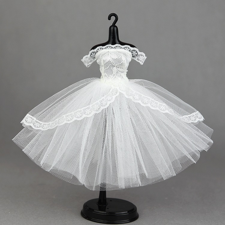 Pure white no4-only clothes