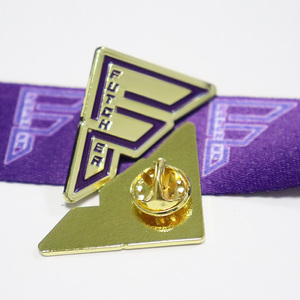 Kofei özel Logo tasarım Metal Pin rozeti Anime sert ve yumuşak broş Pin emaye yaka mor rozet pimleri giysi için - Product Image 4