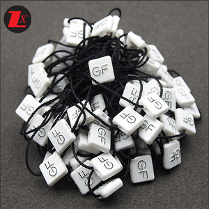 Cadena de etiqueta colgante de plástico de nailon colorido en relieve ecológico ZX con etiqueta de precio con logotipo colgante oscilante para ropa y zapatos sello de bucle seguro - Product Image 4