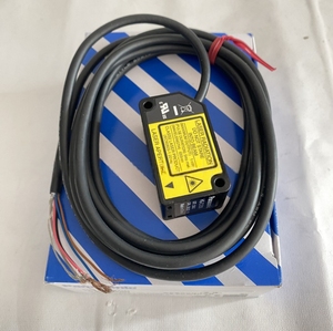 Sensor de Desplazamiento láser analógico de 200mm de rango de desplazamiento en stock para medición de posición lineal y de ángulo - Product Image 2