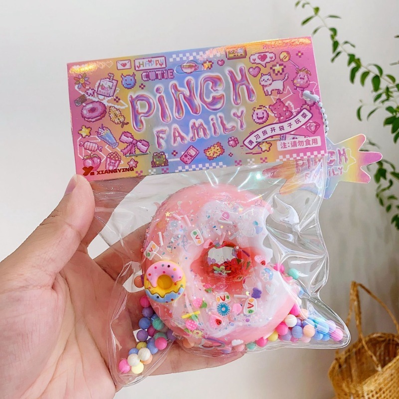 Prenez une bouchée de beignet -rose