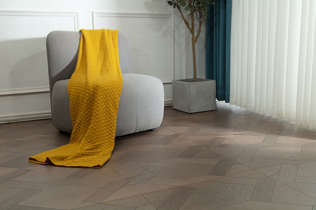 Scène de parquet en losange