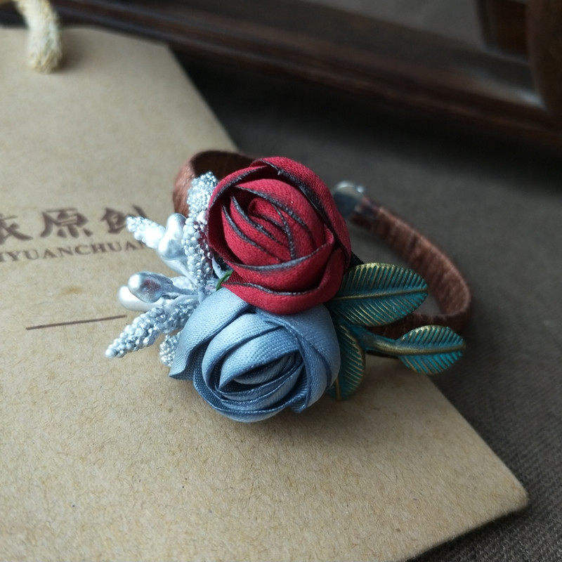 Bracelet fleur-rouge vin gris