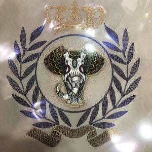新产品大型服装装饰贴纸定制尺寸图案热转印标志亮片床单服装标签 - Product Image 4