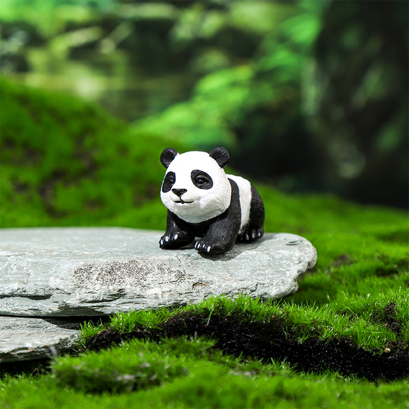 Panda gigante-<8cm