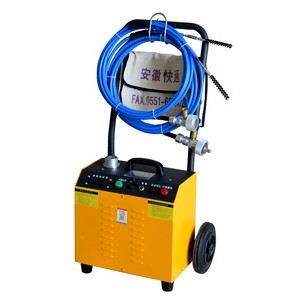 KT-202通用软轴钢壳管道清洗装置、钢壳封闭管道清洗系统 - Product Image 1