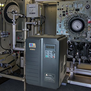 ביצועים יציבים ממיר 3ph 5.5-15kw vsd מתכוונן מהירות מתכווננת עם הגנה עומס יתר - Product Image 1