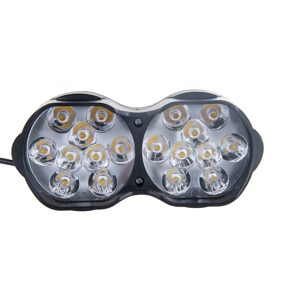 Auto Led Werklamp 30W 3000lm Moto Motorfietsen 18 Led Koplamp Scooters Mistlicht Auto Werken Spotlight 6000K