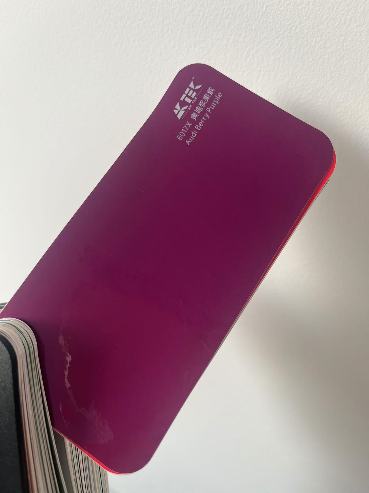 Audi Berry violet