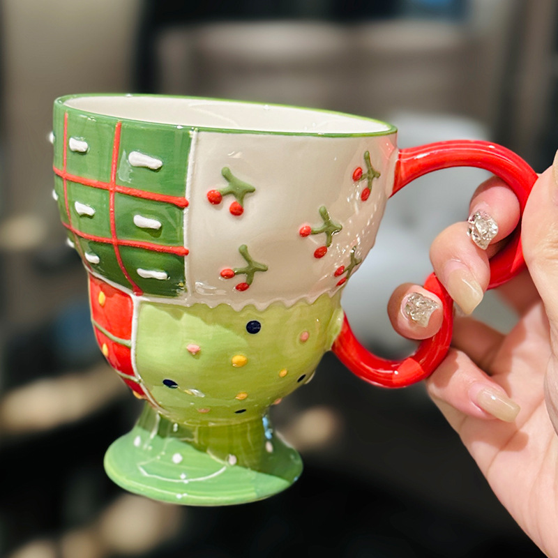 Goblet-red handle