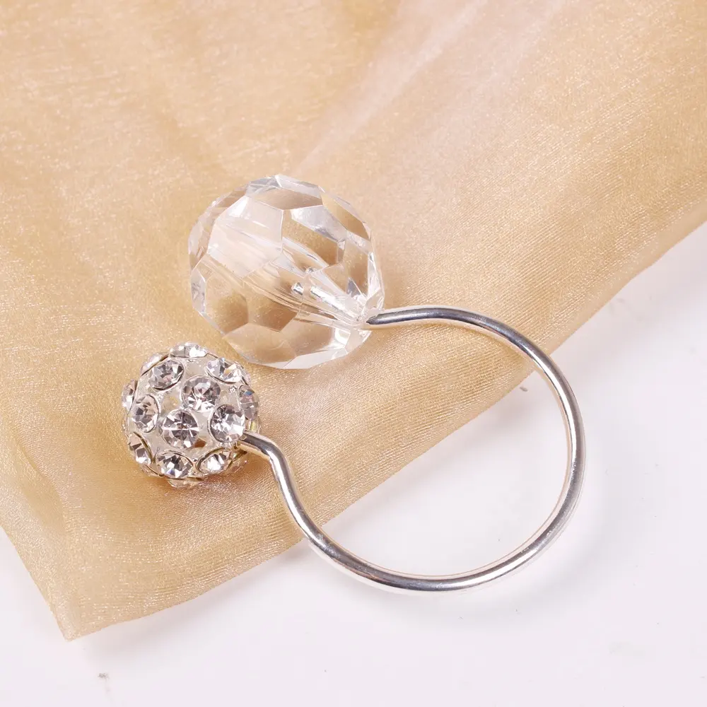Великолепные кольца для салфеток с жемчужными бусинами для свадебного обеда