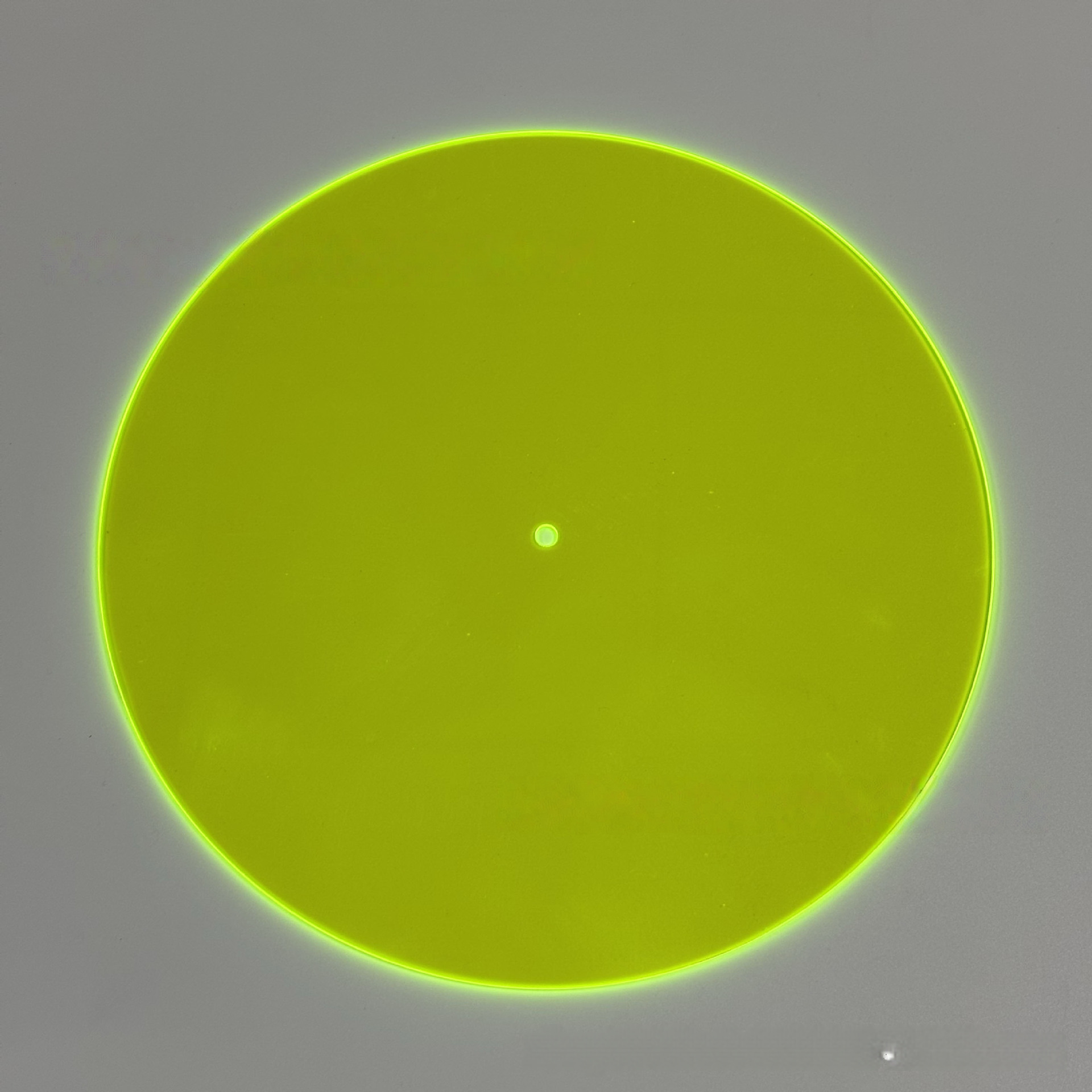 Jaune