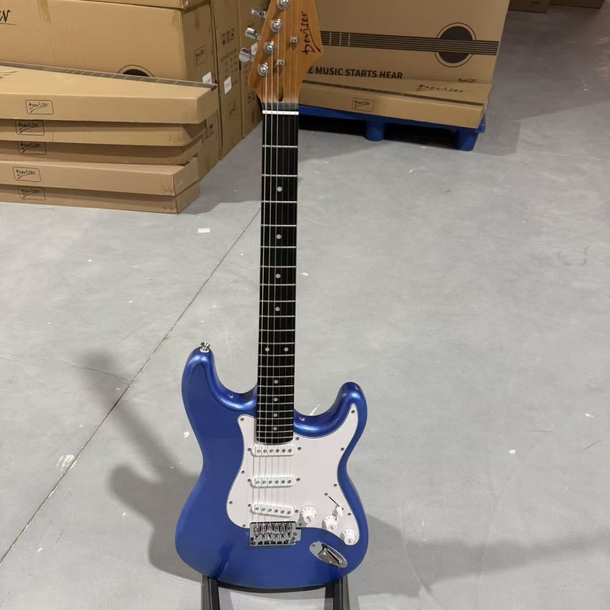 L-G2 Blu scuro