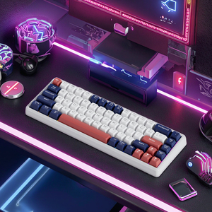 Teclado mecánico intercambiable de 68 teclas, interruptores personalizables, teclado RGB para juegos para PC inalámbrico con diseño compacto - Product Image 2