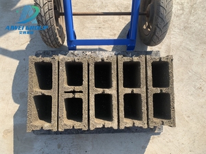 QTJ4-45 <strong>Building</strong> Cement Brick Making <strong>Machine</strong> Price Concrete <strong>Block</strong> Making <strong>Machine</strong> <strong>Interlocking</strong> Brick Making <strong>Machine</strong> for Africa - Product Image 3