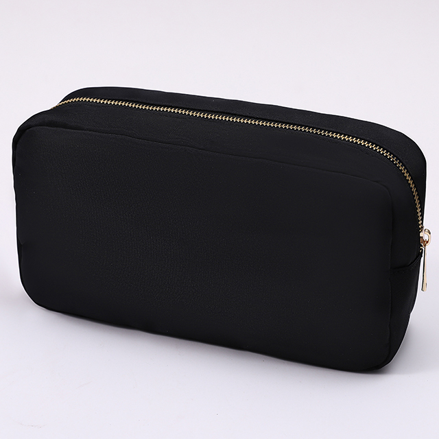 #34 black nylon bag