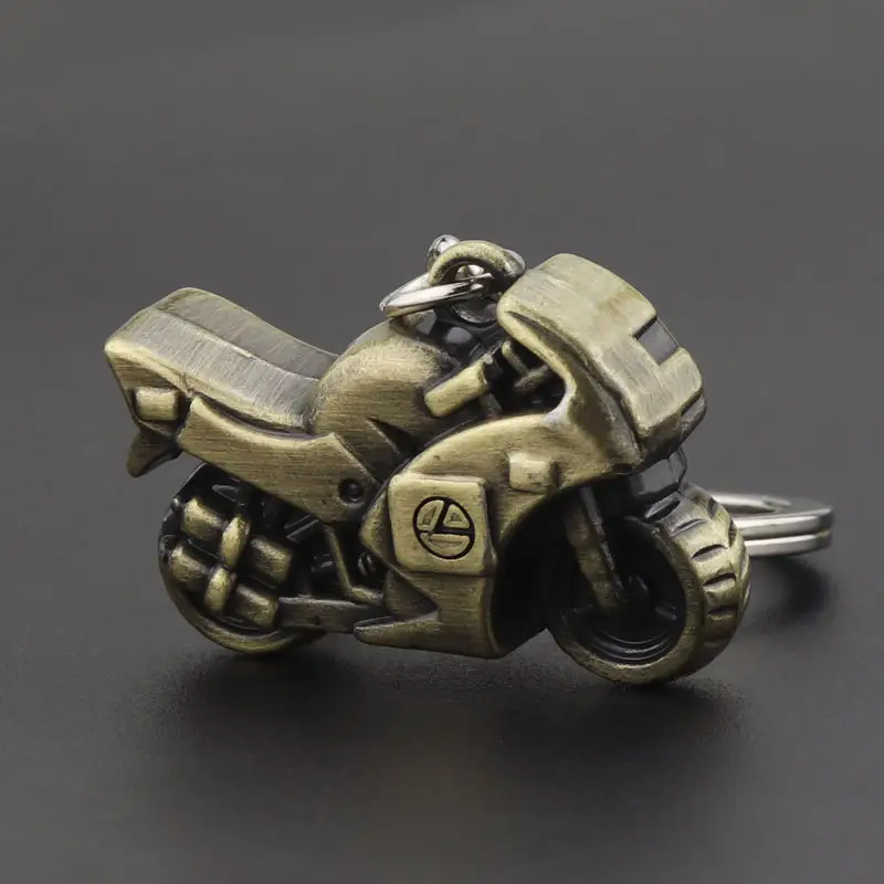هدية ترويجية مبتكرة من الحرفيين سلسلة مفاتيح معدنية بسلسلة مفاتيح للدراجات النارية شعار