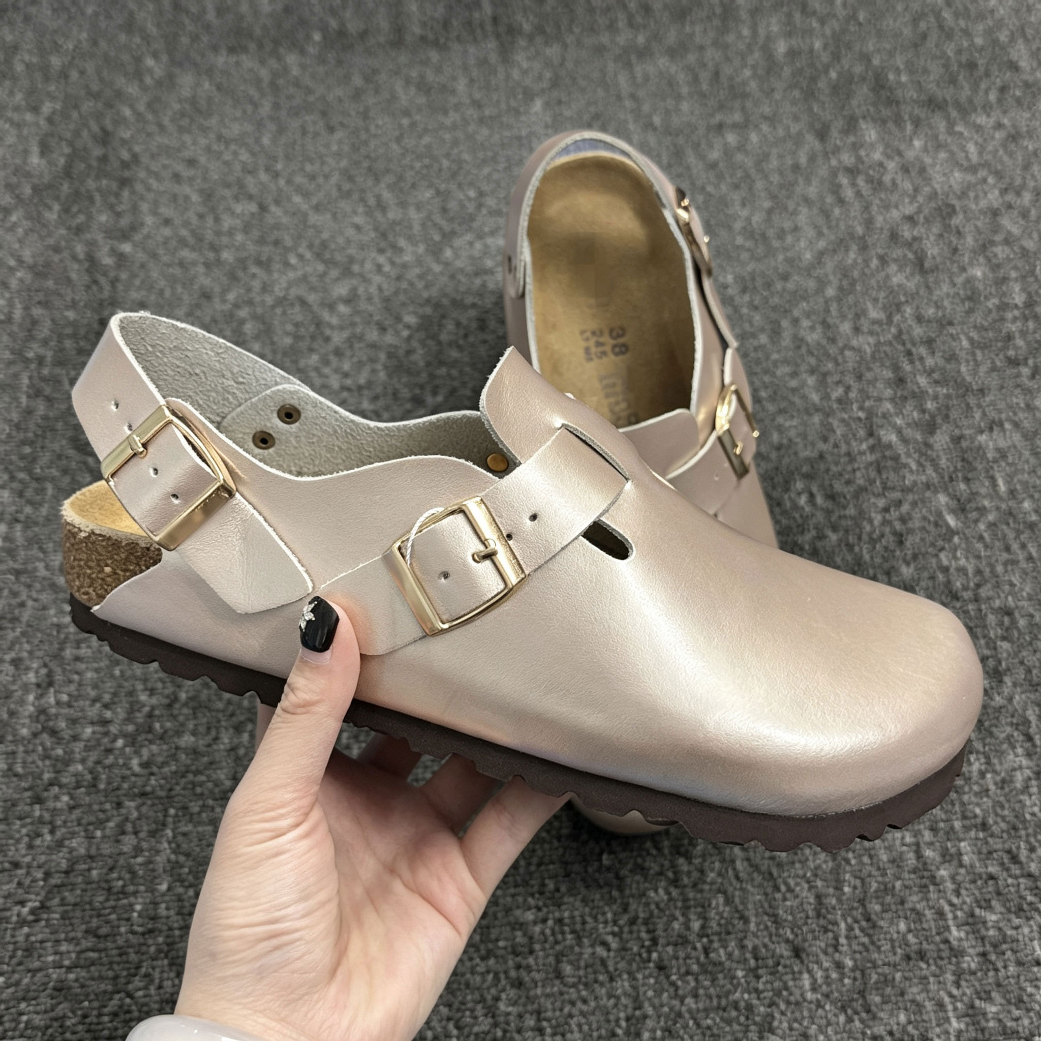 Cuir doré champagne