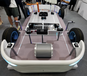 New Hybrid New Energy Custom Lighting <strong>Rendering</strong> Framework Car <strong>Model</strong> Exhibition Props Collection Props Education - Product Image 3