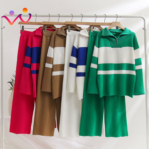 2023 Gestrickter gestreifter Pullover Langarm-Oberteile Pullover Reiß verschluss Roll kragen pullover Hose mit weitem Bein Strickwaren Damen Zweiteiliges Set