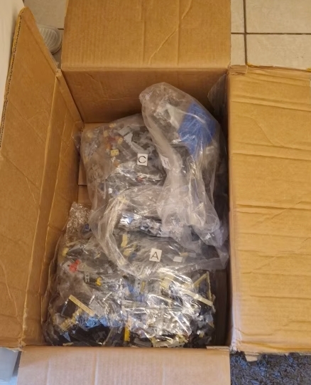 A 1050 pcs