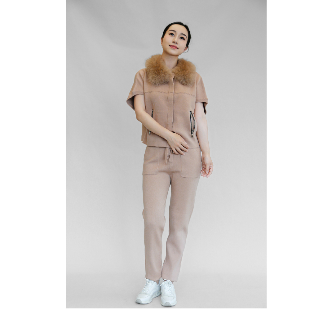 Beige clair