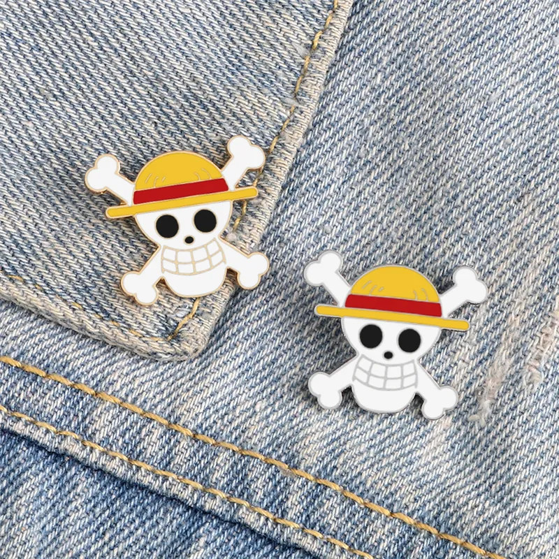 Anime Skelett Brosche Piraten schädel Emaille Pins Cosplay Abzeichen Rucksack Stoff Denim Anstecknadel Schmuck Geschenk Comic Verwandte Produkte