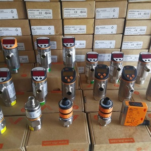 IFM Original IP67 M12 <strong>Ultrasonic</strong> <strong>Sensors</strong> PNP <strong>Diffuse</strong> <strong>Reflection</strong> <strong>Sensor</strong> UGT510 with Sensing Range of 150-1600mm