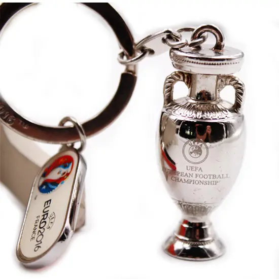 Tùy Chỉnh 3D Kim Loại Vô Địch Bóng Đá Trophy Keyring Cho World Cup