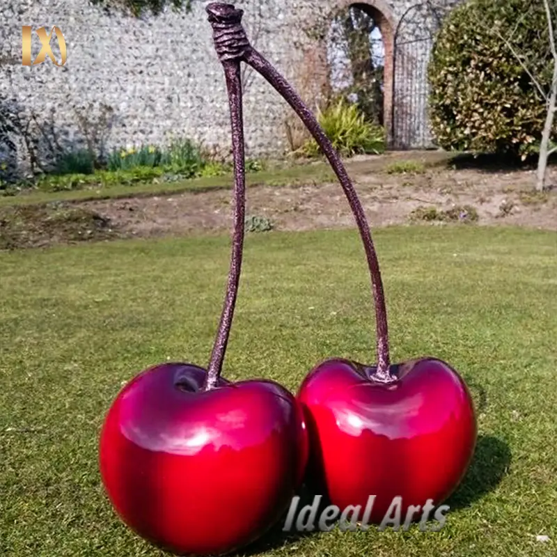Grand parc à thème Sculpture en fibre de verre cerise rouge Décoration de jardin extérieur Sculpture de fruits en résine