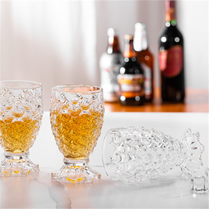 廉价批发玻璃不倒翁鱼形设计时尚果汁玻璃水不倒翁茶杯