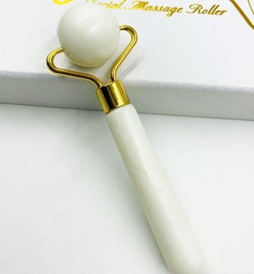 Özel yüksek kalite doğal yeşim yüz silindir güzellik Spa Gua Sha aracı masaj yeşim silindir yüz göz için Set - Product Image 5