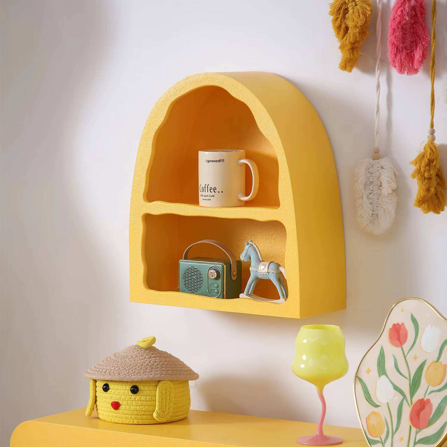 สีเหลือง