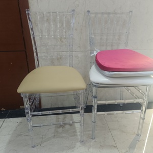 Beyaz Chiavari yastık sandalye Pats Ploy ahşap pano Tiffany düğün yemek sandalyeleri koltuk minderi