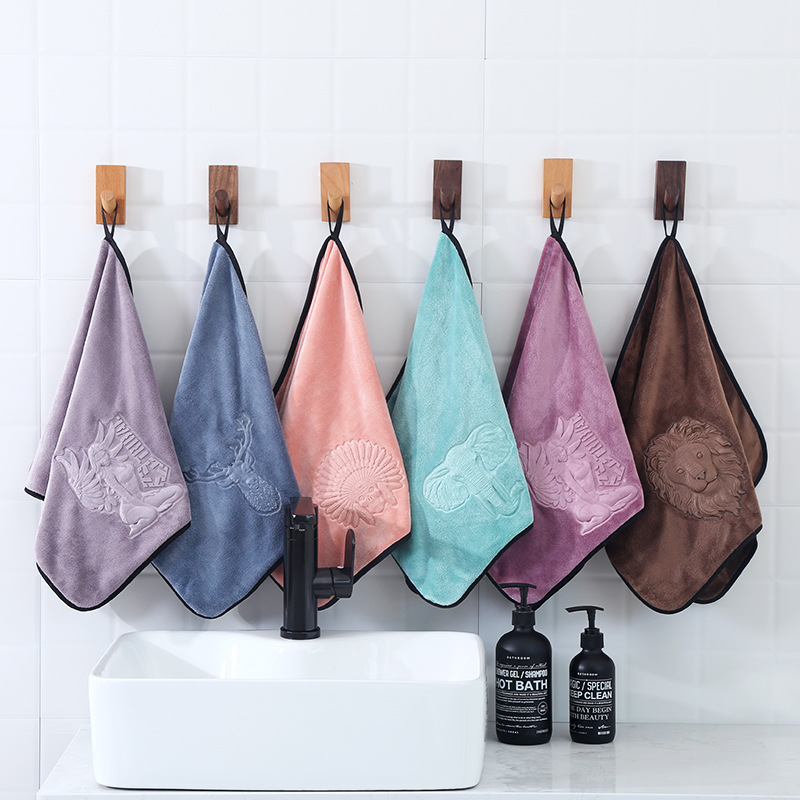Custom / Stock 3D Logo Towels Microfiber Tridimensional Emboss for Hand Face Bath Set Washcloth Sports Gym Sweat Salon Spa Gift