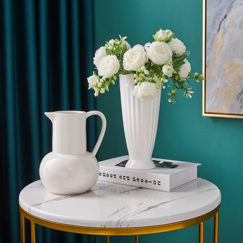 Işık lüks yüksek dereceli İskandinav tarzı seramik vazo mavi ve beyaz porselen dekorasyon