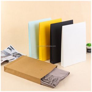 Benutzer definiertes Logo Eco Friend Druck Kleidung Verpackung Mailer Umschlag Kraft Umschlag mit Knopf und Schnur verschluss mit Zwickel - Product Image 4