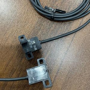 EE-SX671-WR 1M L-Type sensore ottico di rilevamento luce a infrarossi Micro fotoelettrico con uscita NPN DC5 ~ 24V tipo di Lead-Out - Product Image 6
