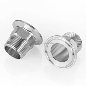 TriClampフェルールアダプターにねじ込まれたステンレス鋼NPT/BSPメス