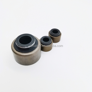 RE31617 Jo Hn Dee Reトラクターバルブ用ステムオイルシールディーゼルエンジンスペアパーツ - Product Image 1