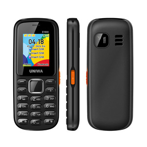 UNIWA E1808 3 Simカード携帯電話GSMクワッドバンド1.77インチディスプレイスクリーンT9キーパッドQWERTYキーボードスタイリッシュな絵画 - Product Image 1