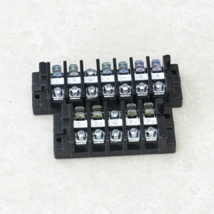 Bloque de terminales de conectores de cable fijo para aire acondicionado para una instalación rápida y fácil - Product Image 1