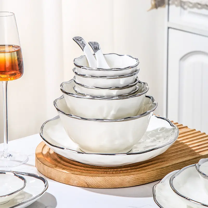 Роскошный Набор тарелок с серебряным краем, домашняя посуда для ресторана, посуда, ложка для посуды, современная керамическая посуда, набор столовых приборов