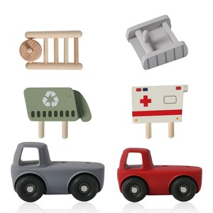 Unisex Montessori silikon oyuncak araba renkli erken eğitim bilişsel trafik otobüs çanta içinde paketlenmiş eğitici oyunlar Carl şekli - Product Image 1