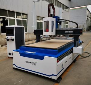 带线性自动换刀的5x10 CNC Router机