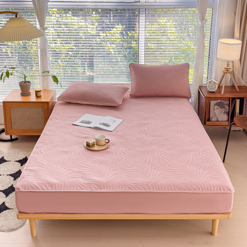 สีชมพูอ่อน