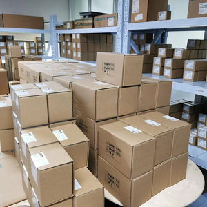 En stock 100% original Siemens PLC SIMATIC 2 entradas analógicas SM1231 8 entradas analógicas 6ES7231-4HF32-0XB0 - Product Image 5