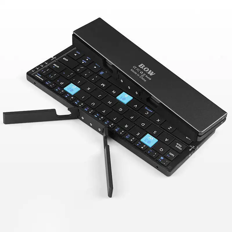 मिनी फोल्डिंग ब्लूटूथ कीबोर्ड वायरलेस कीपैड फोन टैबलेट रिचार्जेबल फोल्डेबल कीबोर्ड के लिए स्टैंड के साथ 3 डिवाइस को सपोर्ट करता है